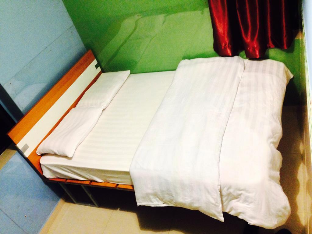 Fuji Hostel Гонконг Экстерьер фото